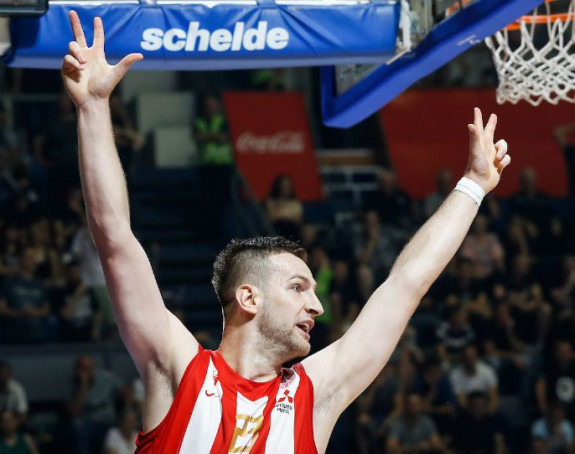 Омић о останку у Звезди...