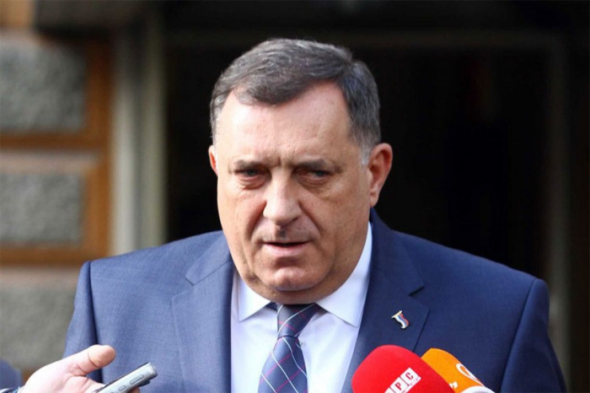 Dodik: Odbio sam vojsku na granici