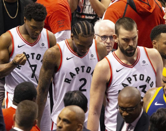 Торонто јурио ка титули, па позвао тајм-аут: Зашто?!
