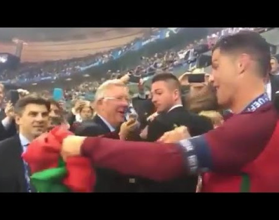 EURO, Video - ''Stvorio'' je mašinu Ronalda i prvi mu čestitao titulu!