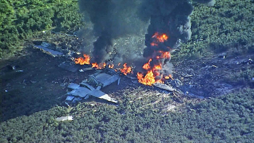 Pao vojni avion, stradalo 16 lica