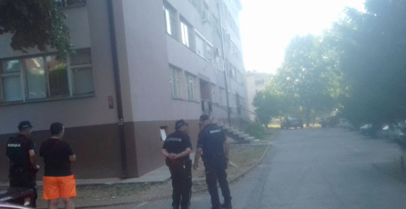 Zabarakadirali se u podrumu 