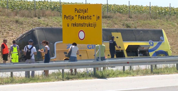 Sletio autobus, povrijeđeno 20