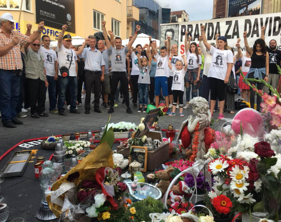 "Razumite me kao oca i čovjeka"