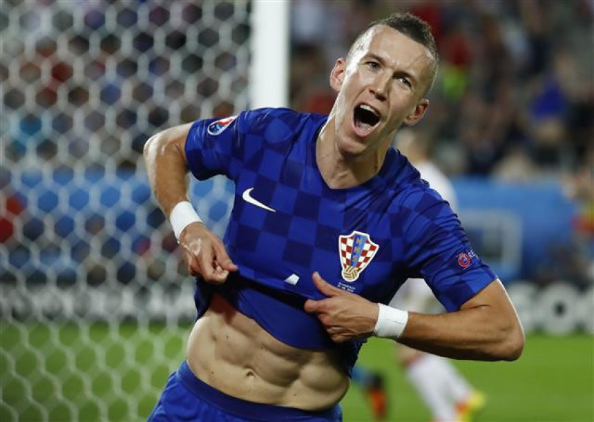 Ako ne mogu Kutinjo i Dembele, može Perišić?!