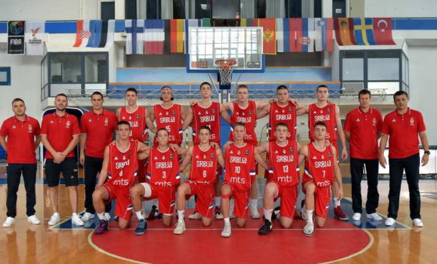 EP do 16: Kadeti Srbije pobjedom krenuli!