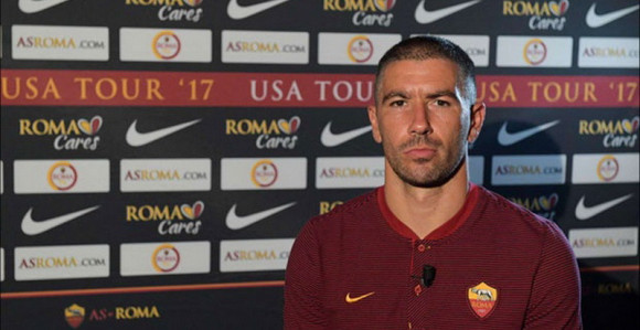 Kolarov navlači bijes navijača Lacija!