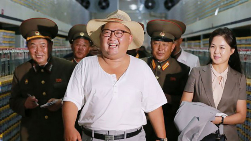 Nasmijani Kim u kežual izdanju
