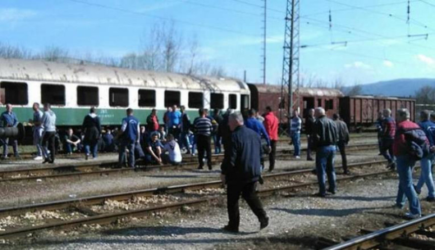 Radnici hoće u štrajk glađu