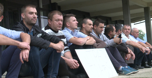 Željezničari RS štrajkuju glađu