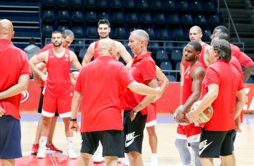 Zvezda otvara kapije navijačima za meč sa Nižnjim!