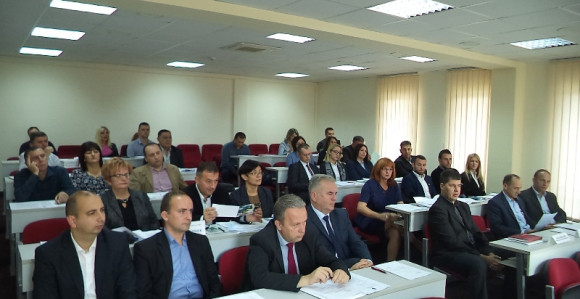Sukob vlasti i opozicije u Srpcu