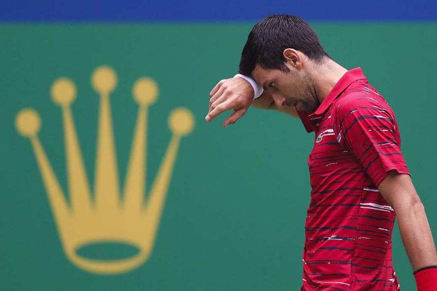 Šangaj: Novak predao titulu!