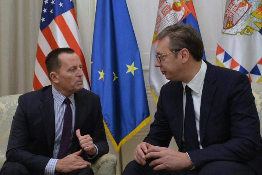 Predsjednik Vučić primio vrlo teške poruke od Grenela