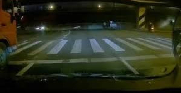 Srušio se most na auto-putu u Kini, troje poginulo