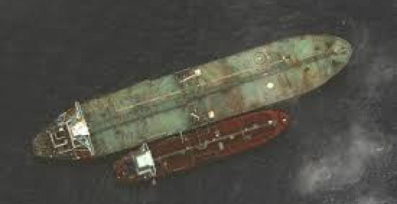 Eksplozija na naftnom tankeru kod Arabije