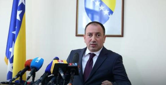 Crnadak Orepiću: Nema saradnje ako ćete vrijeđati Srpsku