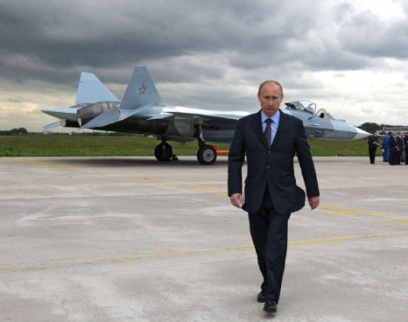 Vladimir Putin odobrio šest "migova" Srbiji