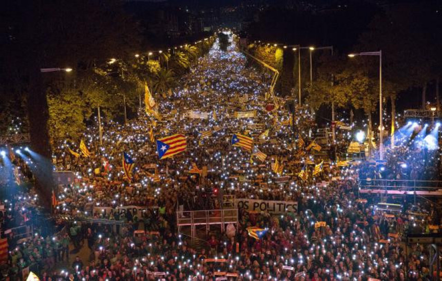 Barselona: Miting i 750.000 ljudi