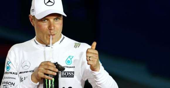 Botasu pol u posljednjem krugu, udes Hamiltona!