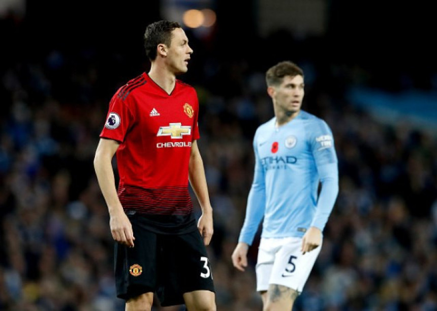 Matić odlučan, ponovo odbio da nosi cvjetić maka!