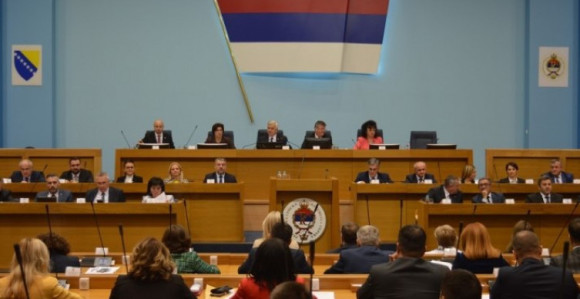 NSRS: Ukinuti bonska ovlaštenja i tražiti pravo za izdvajanje