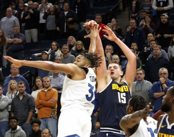 Nikola Jokić šutirao za pobedu Danvera