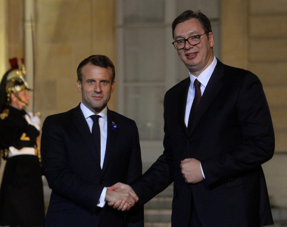 Vučić i Makron večeras u četiri oka u Parizu