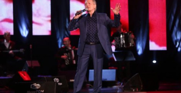 Miroslav Ilić koncertom proslavio 65. rođendan