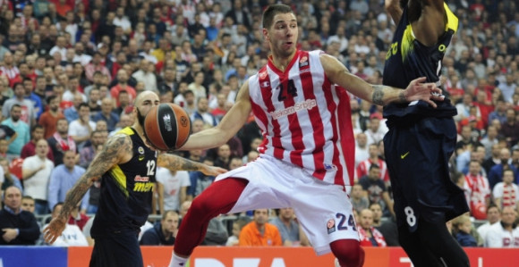 ЕЛ: Фенер прејак, Звезда са Бајерном за Топ 16!