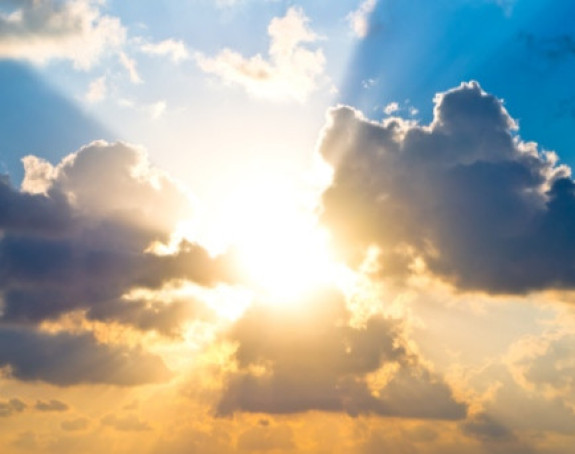 Pretežno sunčano, temperatura 15 °C