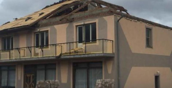 Vlasenica: Vjetar uzrokovao štetu