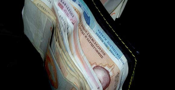 Kolike su plate direktora, a šta prime radnici?