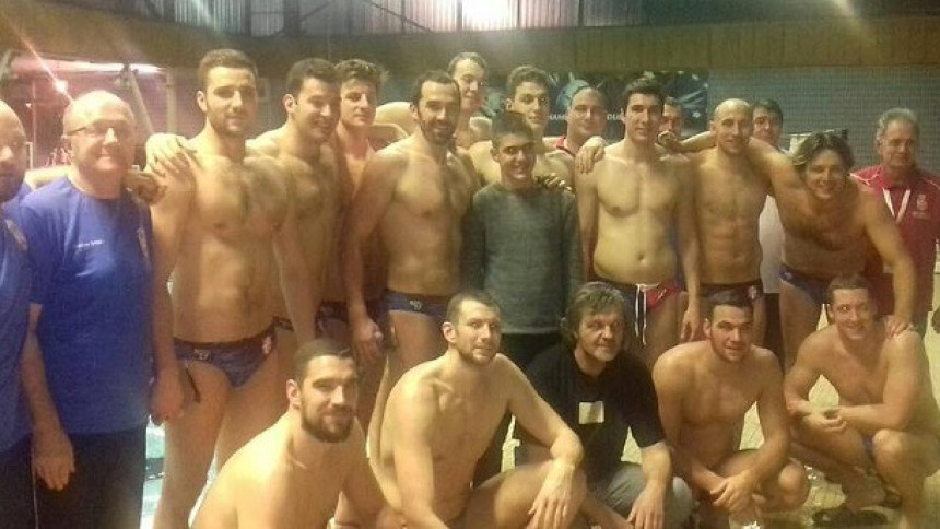 Куста, а шта мислиш, да снимиш филм о њима?!