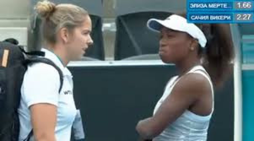 Farsa u Hobartu: Teniserke istovremeno predale meč!