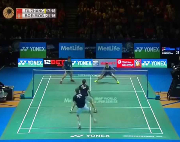 Video: Posle ovoga poštovaćete badminton...