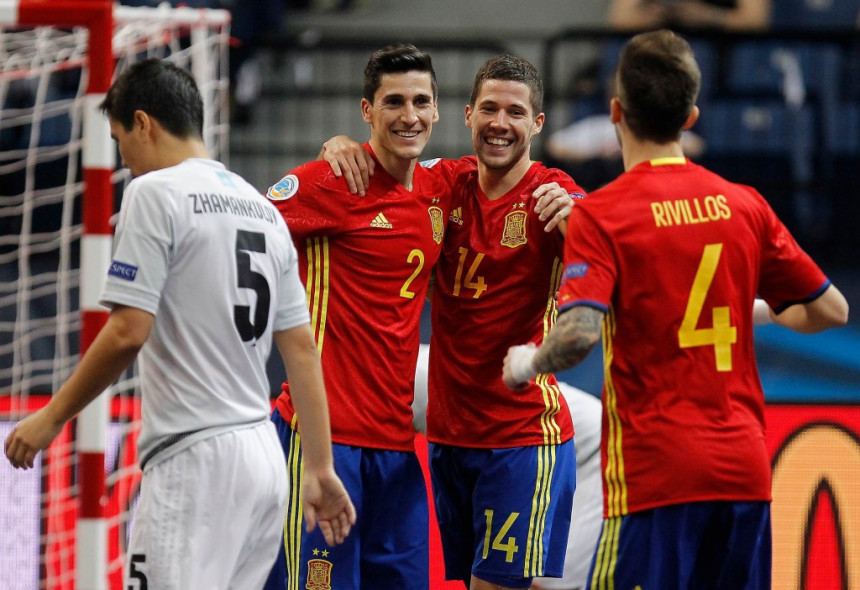 ЕП: Шпанија у финалу, Срби са Казахстаном за бронзу!