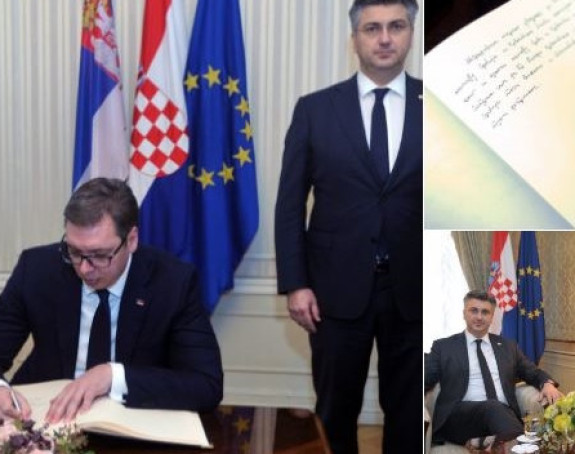 Vučić poruku na ćirilici napisao 