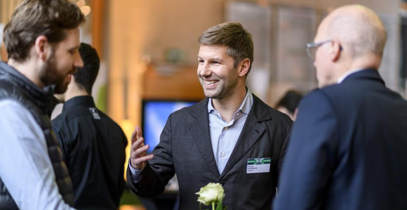 Prvi poznati gej fudbaler postao direktor Štutgarta!