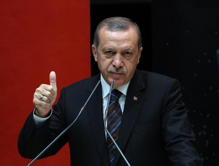 "Erdogan želi da bude novi sultan"