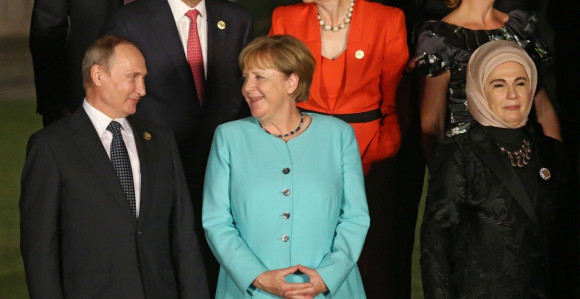 Putin: Angela mi pošalje pivo...