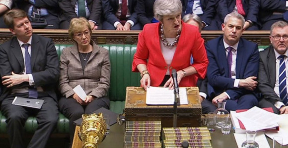 Bregzit: Mejova ponovo poražena