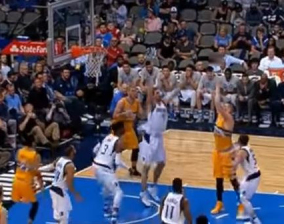 Video: Jokićev šut preko Dirka kao u školskom dvorištu!