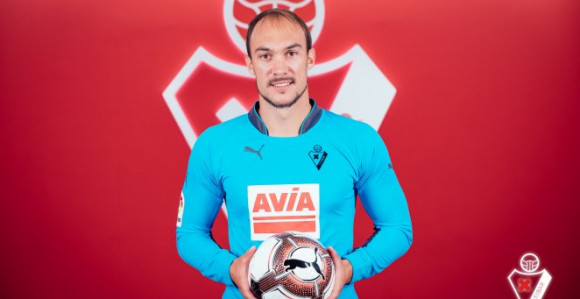 Intervju - Dmitrović hvata lopte kao kutlačom!