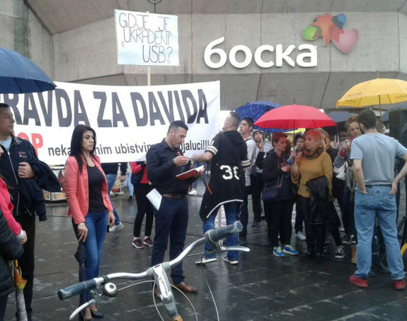 Davidov otac: Moj sin je mučki ubijen!