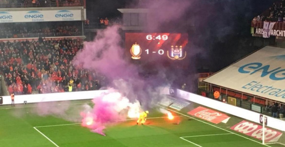 BEL: Veliki derbi Standarda i Anderlehta PREKINUT!