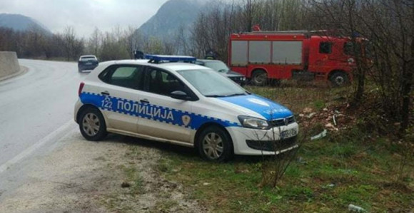 Automobil sletio u Miljacku