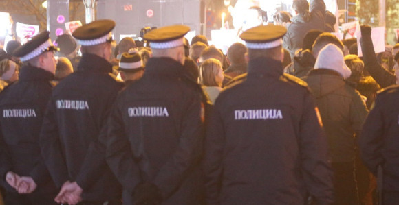 "Zakon o javnom redu demokratski" 