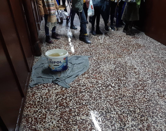 БЛ: Угоститељска школа пуна воде