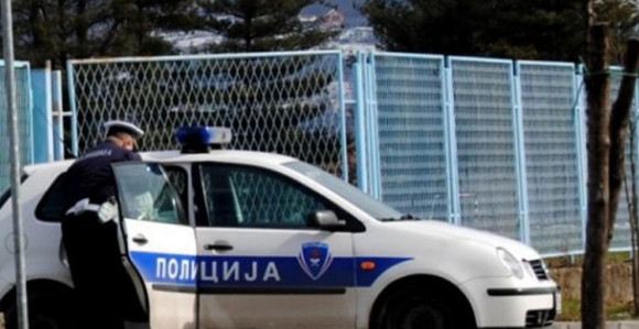 Psihički bolesnik čuvao oružje